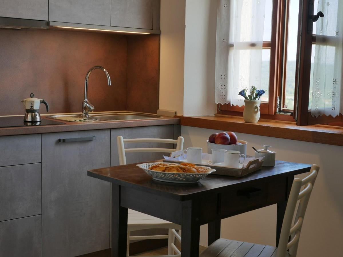 Apartmaji In Sobe Odlicna Hisa Štanjel Exteriér fotografie