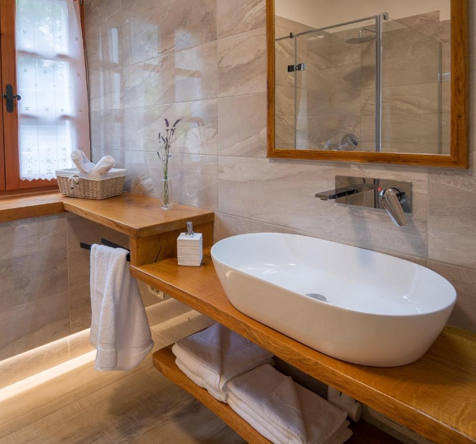Apartmaji In Sobe Odlicna Hisa Štanjel Exteriér fotografie