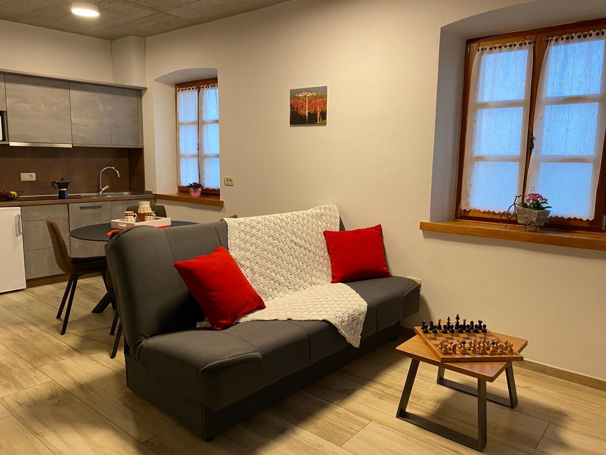 Apartmaji In Sobe Odlicna Hisa Štanjel Exteriér fotografie